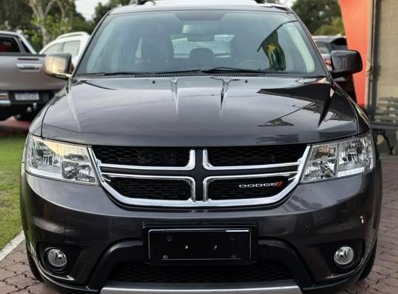 DODGE JOURNEY 3.6 RT V6 GASOLINA 4P AUTOMÁTICO